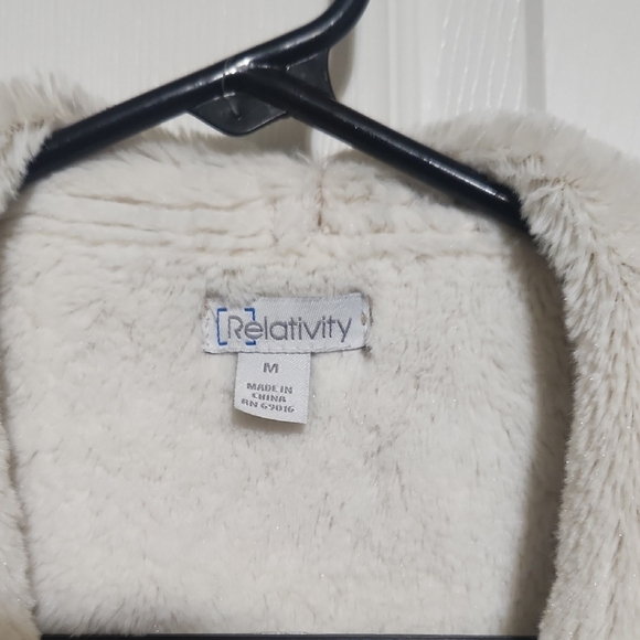 Women's Tan and Cream Vest - Picture 2 of 3